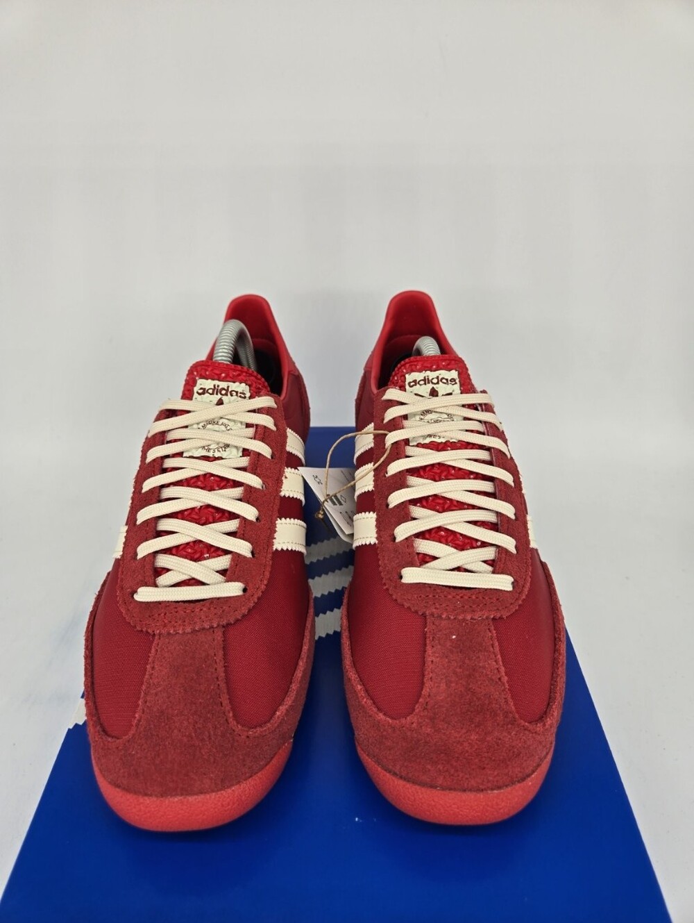 adidas Women's SL 72 IE3475 Better Scarlet Shoes Size 8 - Picture 2 of 8